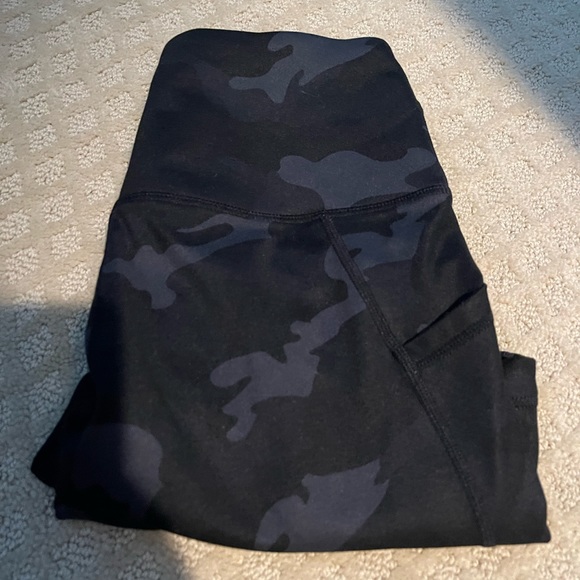 Camo Biker Shorts - Picture 1 of 3